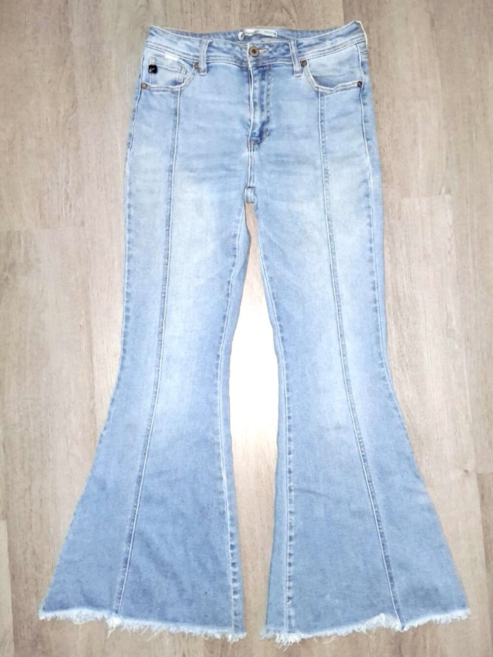KanCan High Rise Bell Bottoms Jeans Size 27 Distressed Denim Flares Wide Leg